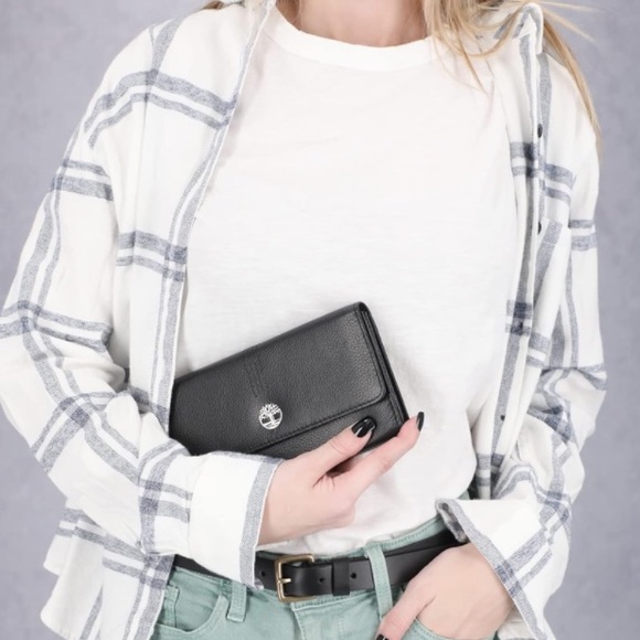New Timberland Women's Leather RFID Flap Wallet Clutch Organizer black tags ⭐️⭐️ - Picture 13 of 17